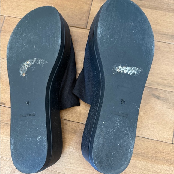 Steve Madden Women's Black Slinky Sandals - Picture 5 of 6